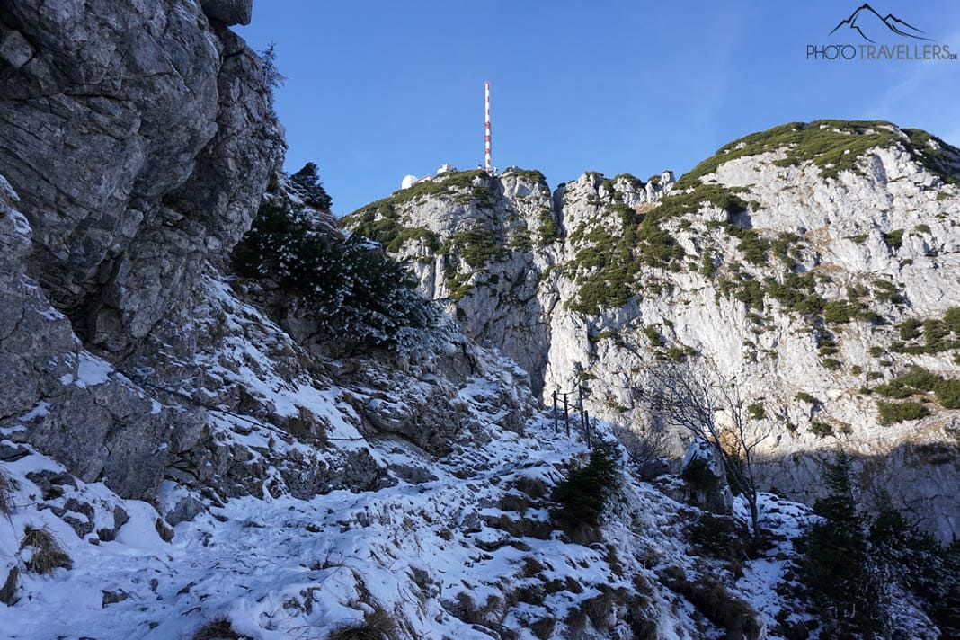 Der felsige Wanderweg hinauf zum Wendelstein