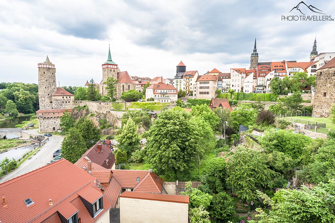 Der Blick auf die Alte Wasserkunst und andere Türme in Bautzen