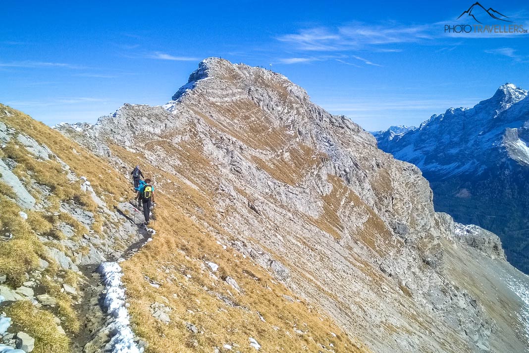Der Wanderweg unterhalb des Grats zum Daniel
