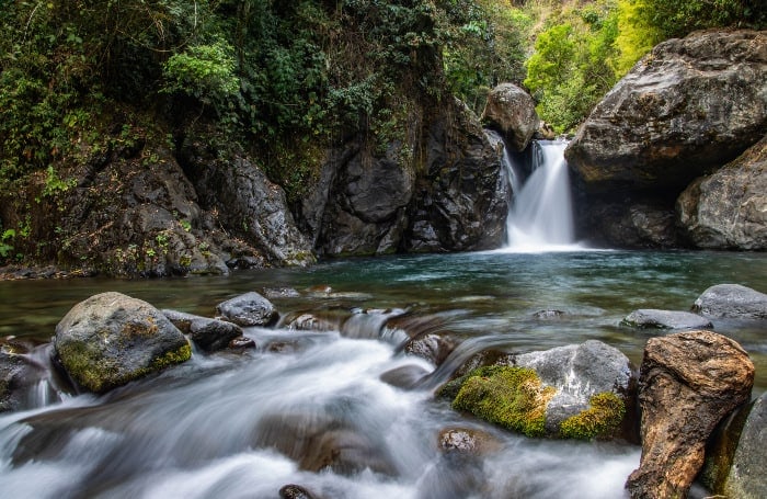 Povestile Ewei Cap. 8. Jderul, Bursucii si Lupul Alb gokid cascada