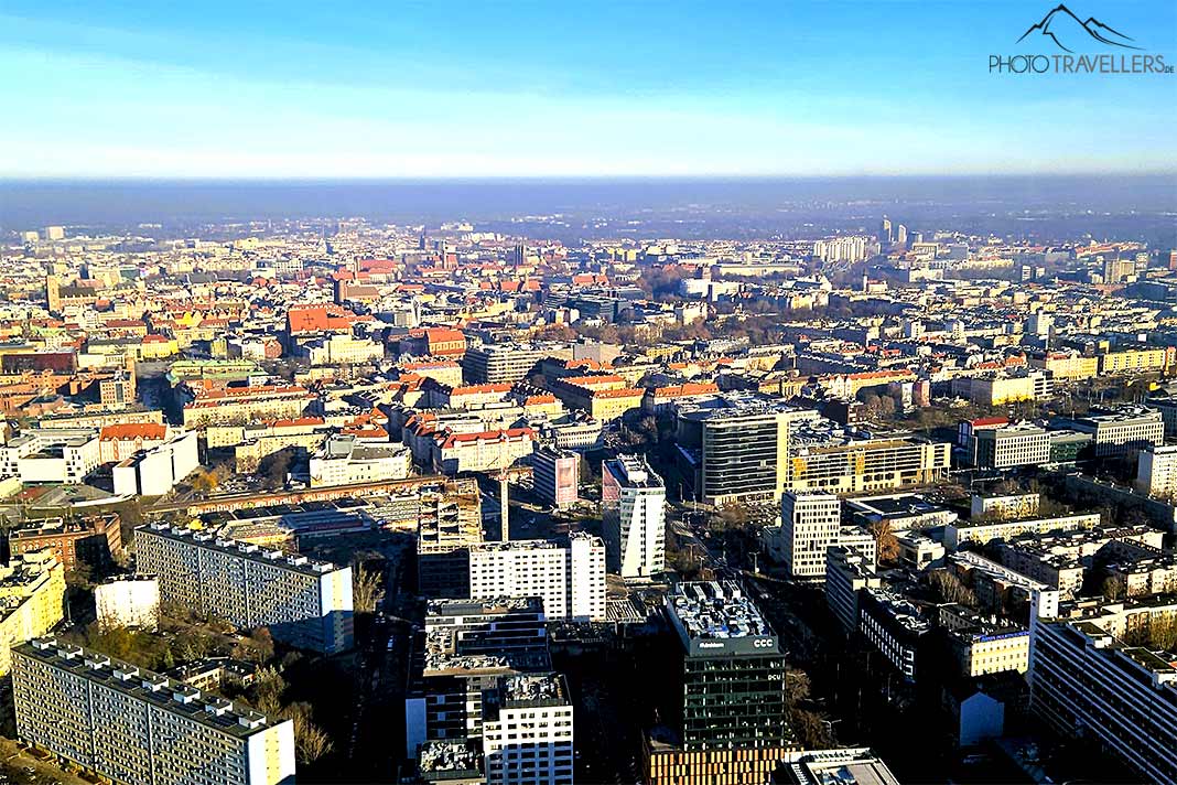 Blick auf das Häusermeer von Breslau vom Sky Tower