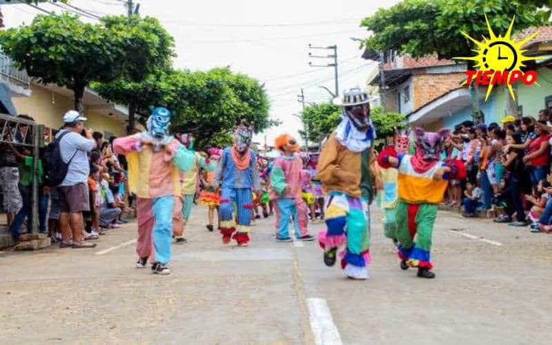 desfile_de_mascaras_carnaval_de_lamas