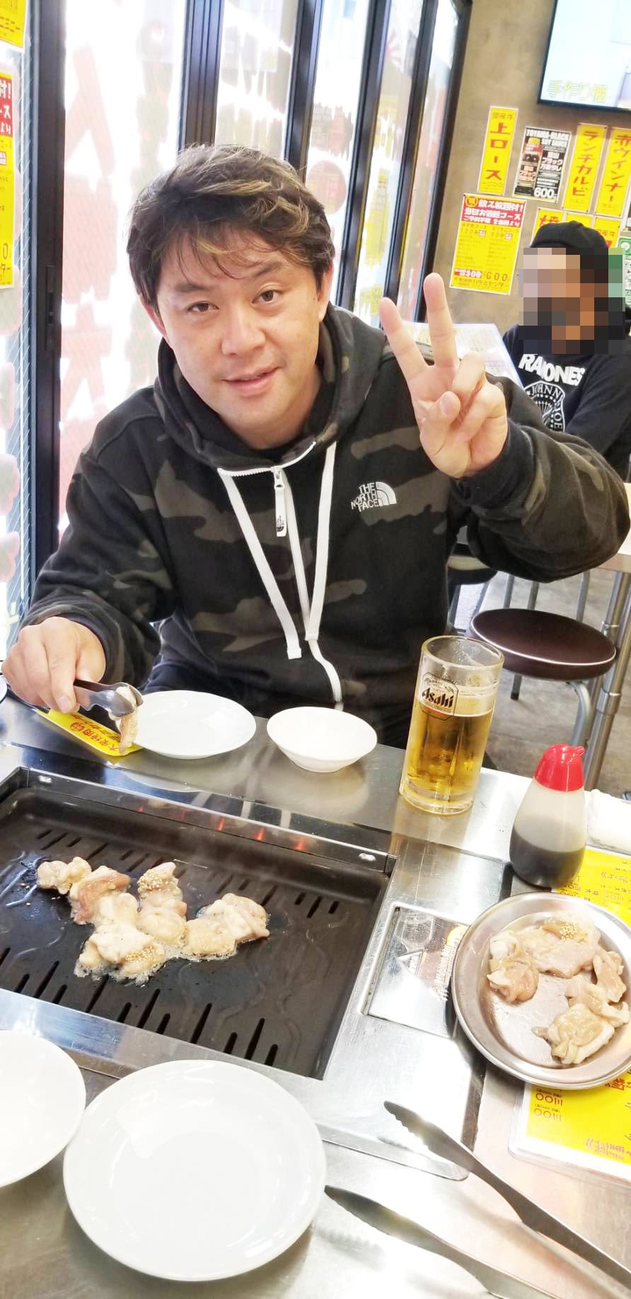 てるてる亭の志の輔師匠の会へ!もっと冒険しなきゃ。ルーティン化しがちな毎日をぶち壊していこう、というのが今日の自分の中でのまとめ。 3 231166 - 出張マジックショー