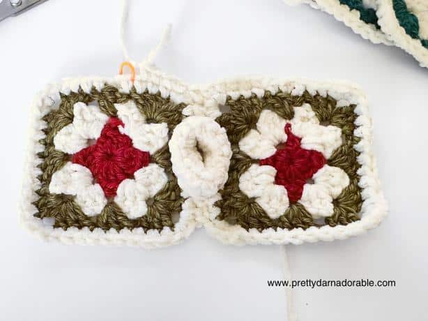 instructional photo for crochet granny square ornament