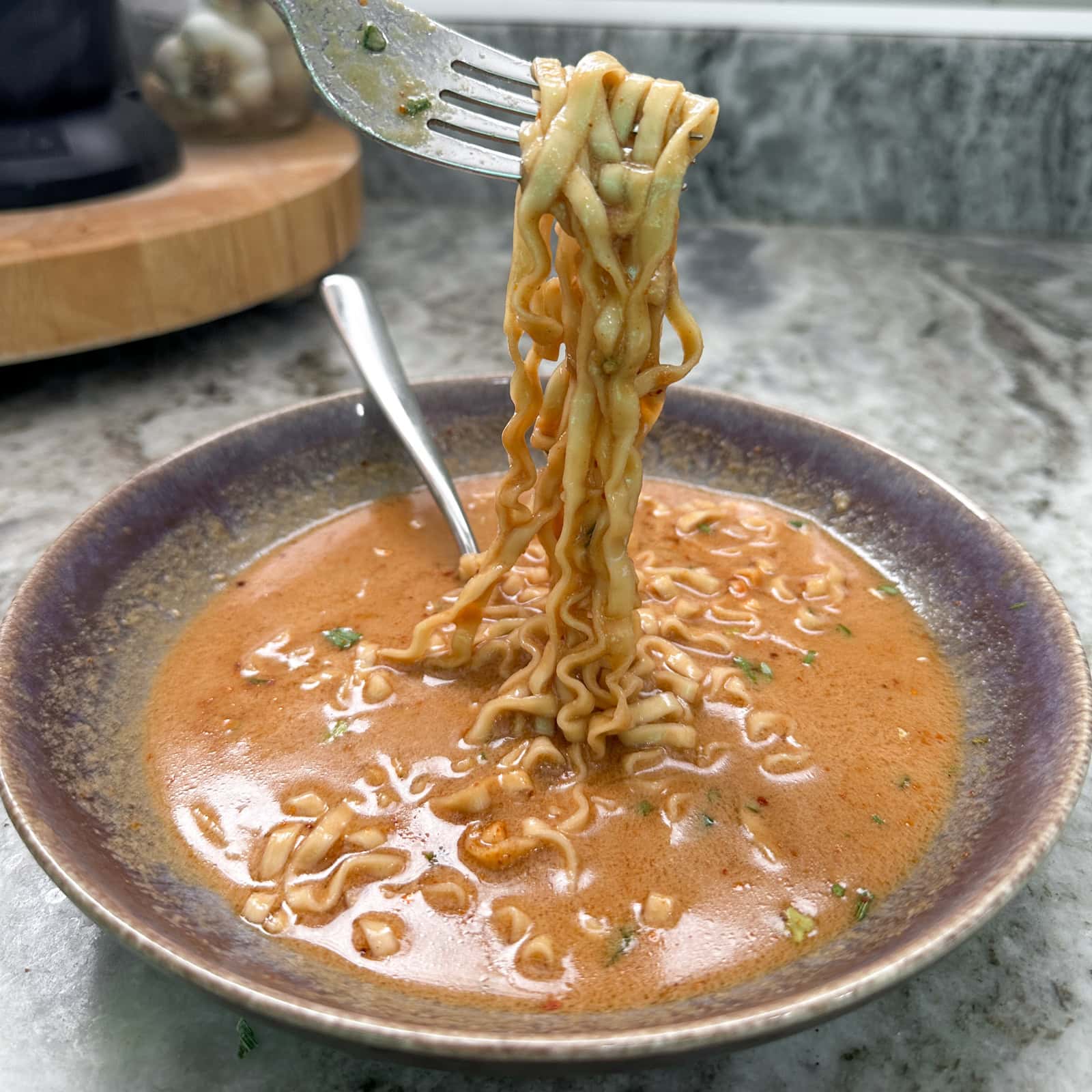 Thai peanut noodles