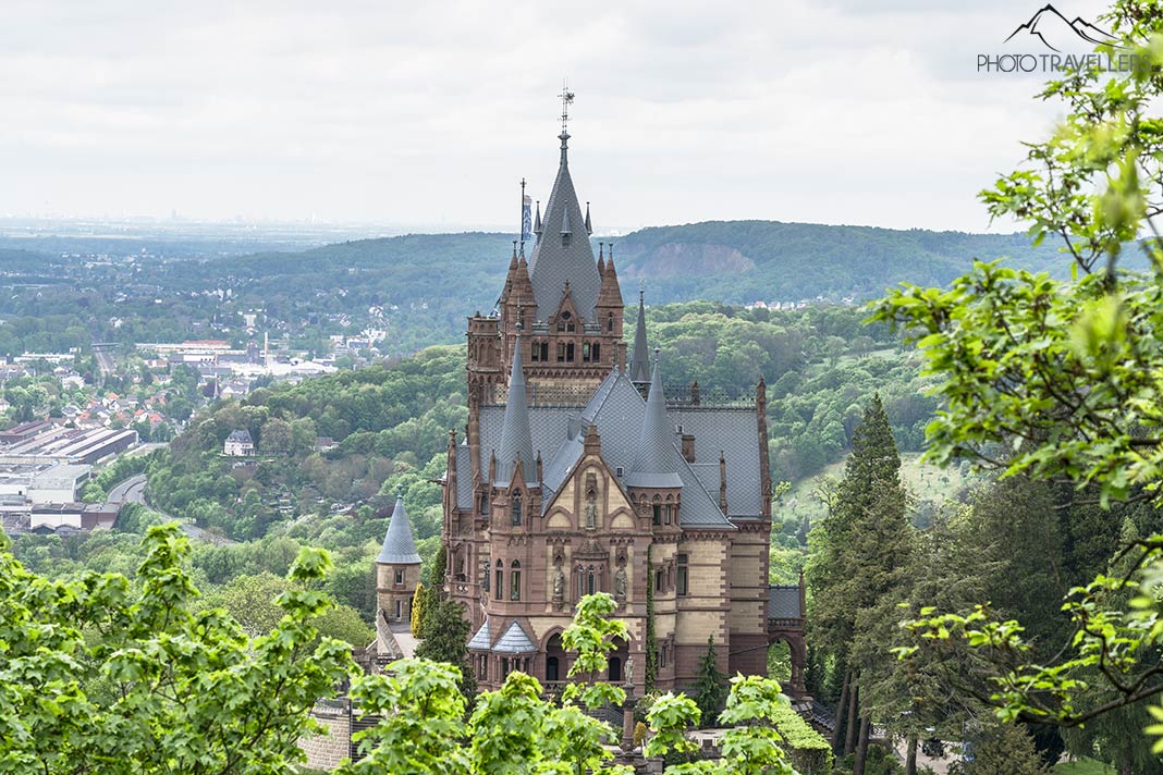 Der Blick auf Schloss Drachenburg