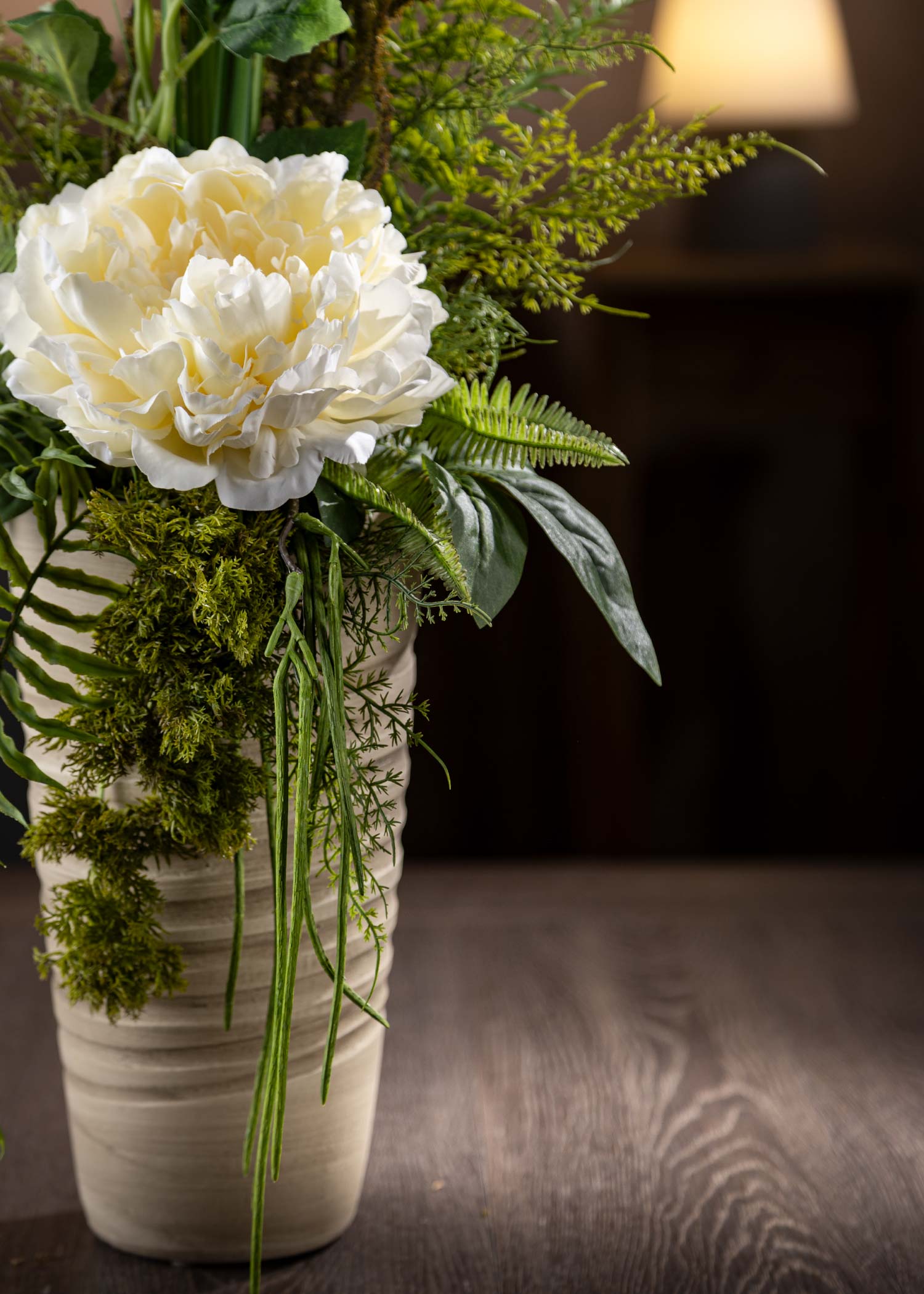 dettaglio-vaso-peonia-bianca-composizione-fiori-artificiali-originali