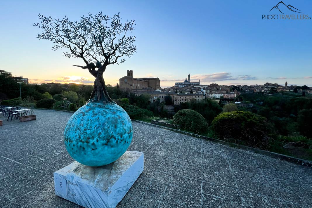 Eine Figur auf der Terrazza Panoramica