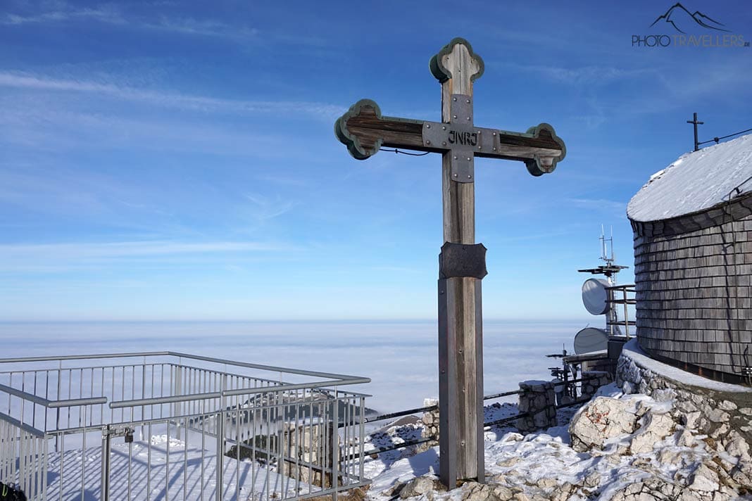 Das hölzerne Wendelstein-Gipfelkreuz