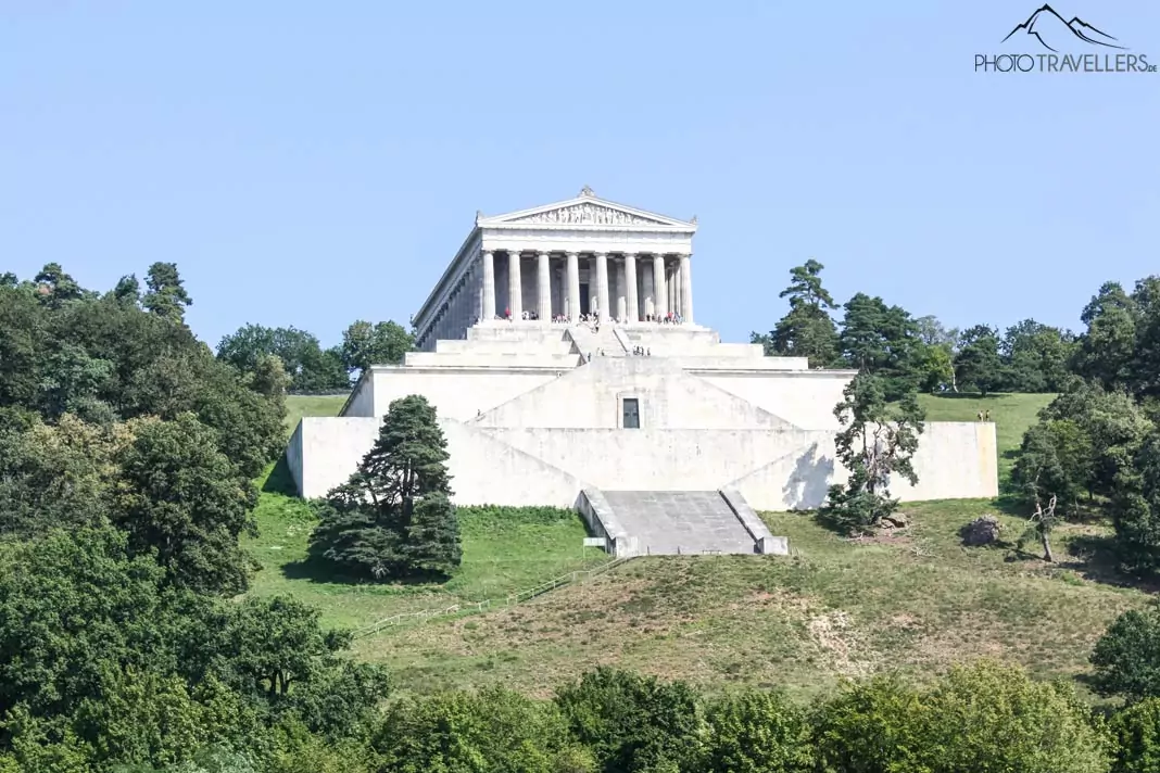 Blick auf die Gedenkstätte Walhalla