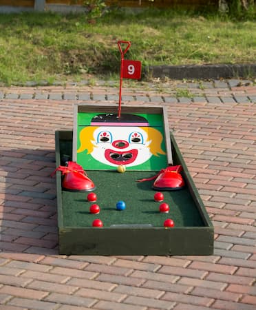 Crazy Golf Hire Circus Hole Crazy Golf Hire Circus Hole