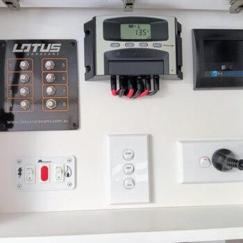 3811-Lotus-Freelander-20