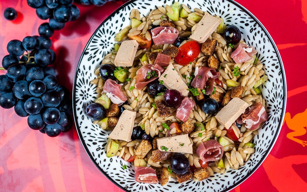 Salade de pâte, de foie gras et de raisin muscat AOP du Mont Ventoux