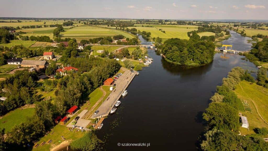 spływ kajakowy w pomorskiem