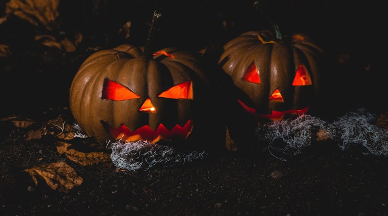 Great savings for Halloween Decorations! 1 halloween