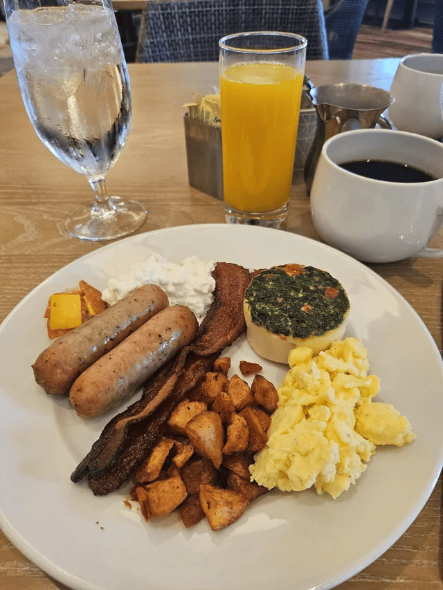 Marriott Free Breakfast: The Full Overview of Where the Benefit Applies — and How 3 Complimentary breakfast at Westin Scottsdale Kierland