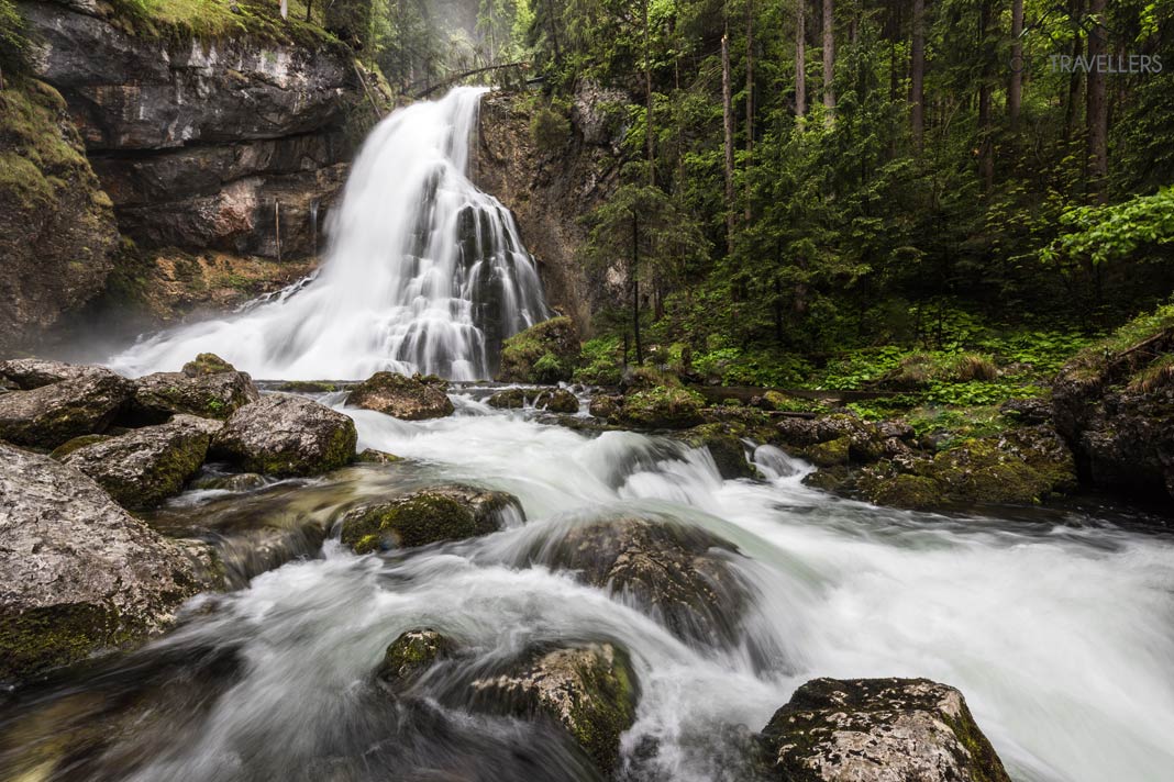 Die untere Stufe des Gollinger Wasserfalls
