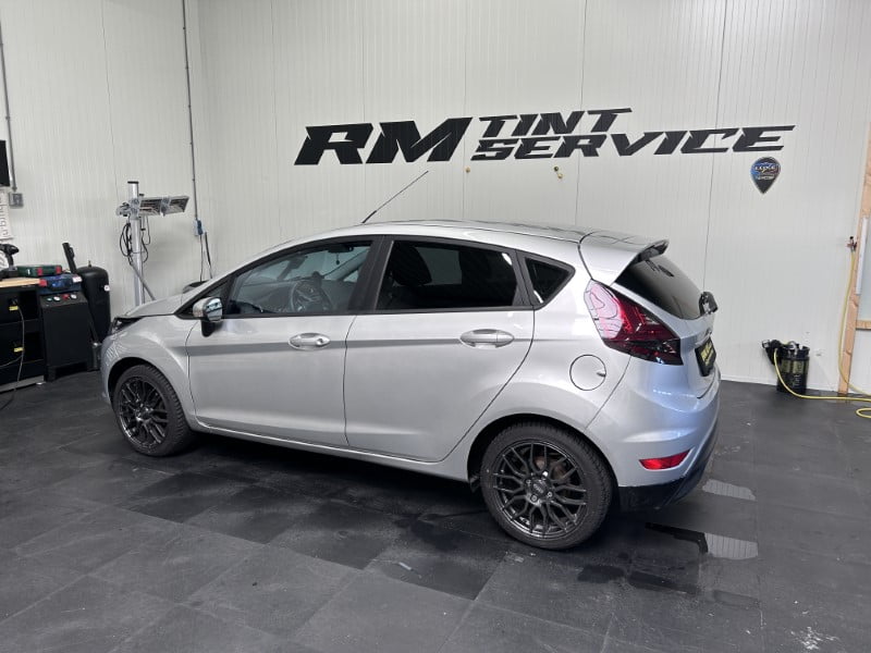 RM tintservice ramen blinderen ford fiesta.JPG (Web)