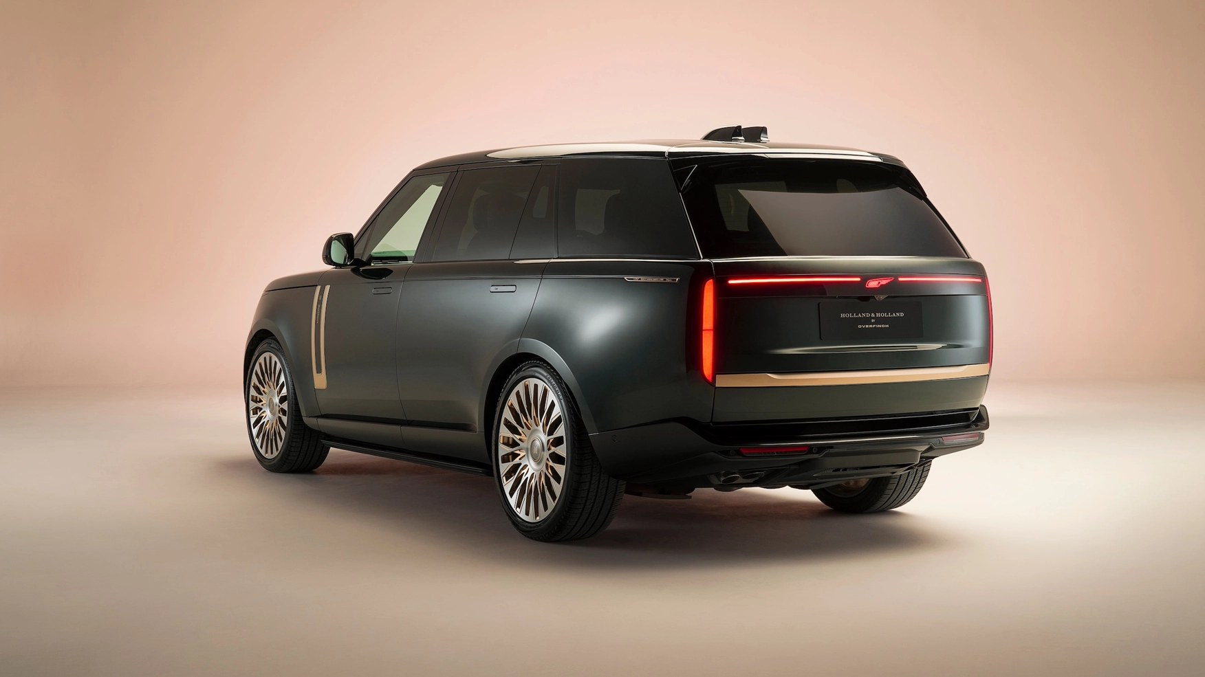 Feast your eyes on the Holland & Holland Edition by Overfinch - a collision of fine British gun making and tailored Range Rover design.