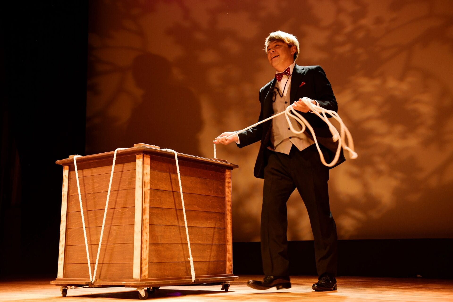 提案資料・写真・宣伝材料ダウンロード 15 マジシャン コンプレッサー