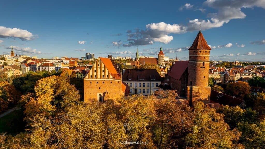 zamki gotyckie na Warmii i Mazurach