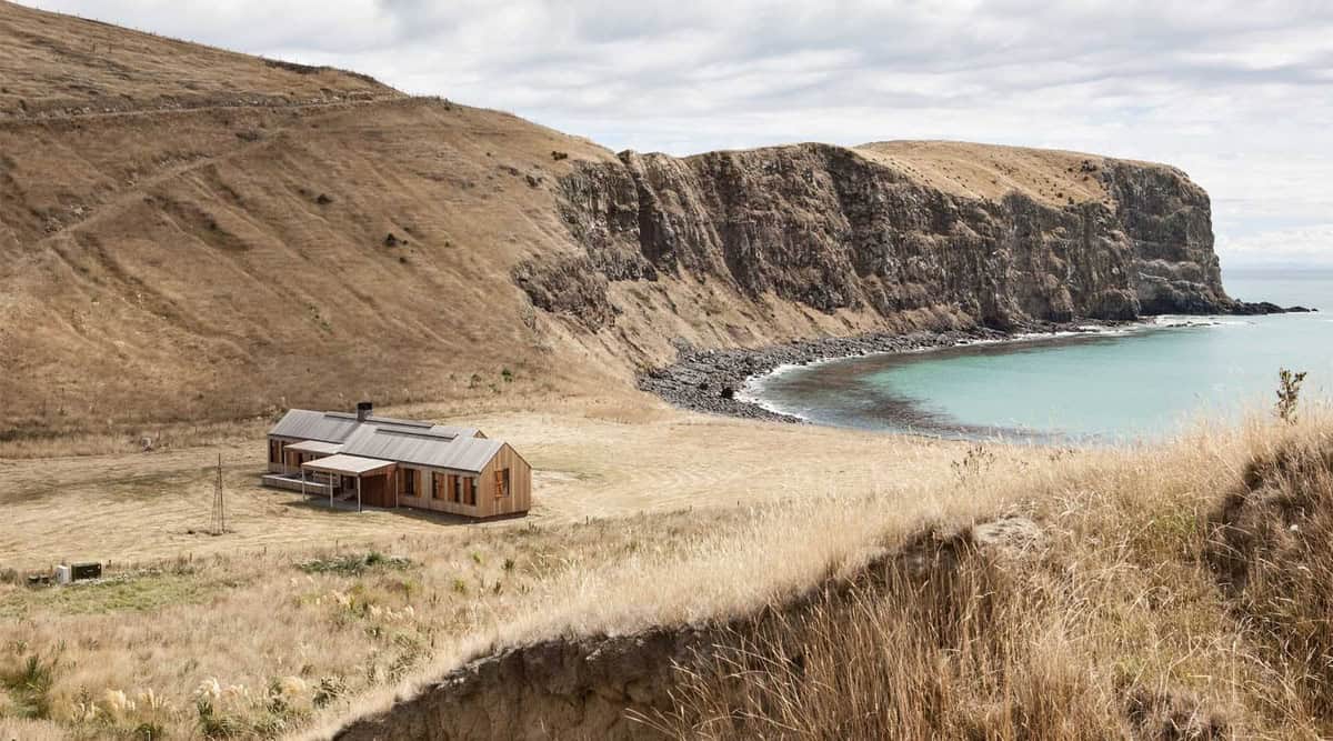 Scrubby Bay is one of the best lodges in New Zealand for seclusion.
