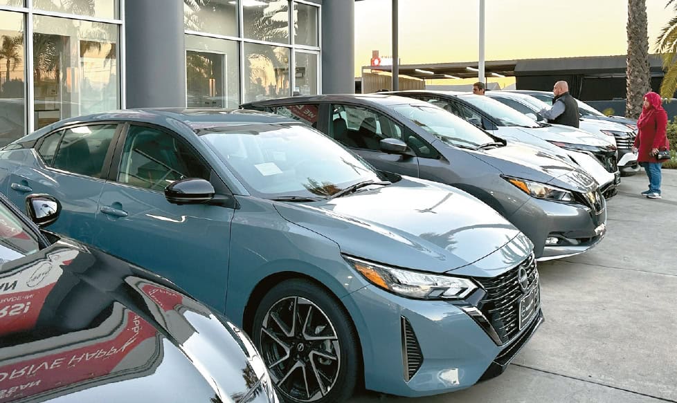Car shoppers at Buena Park Auto Mall