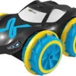 Voiture télécommandée pour enfants, jouet de course futuriste, véhicule RC avec pneus bleus et jaunes, jouet de voiture rapide pour garçon et fille, jouet high-tech Air-Gaming.