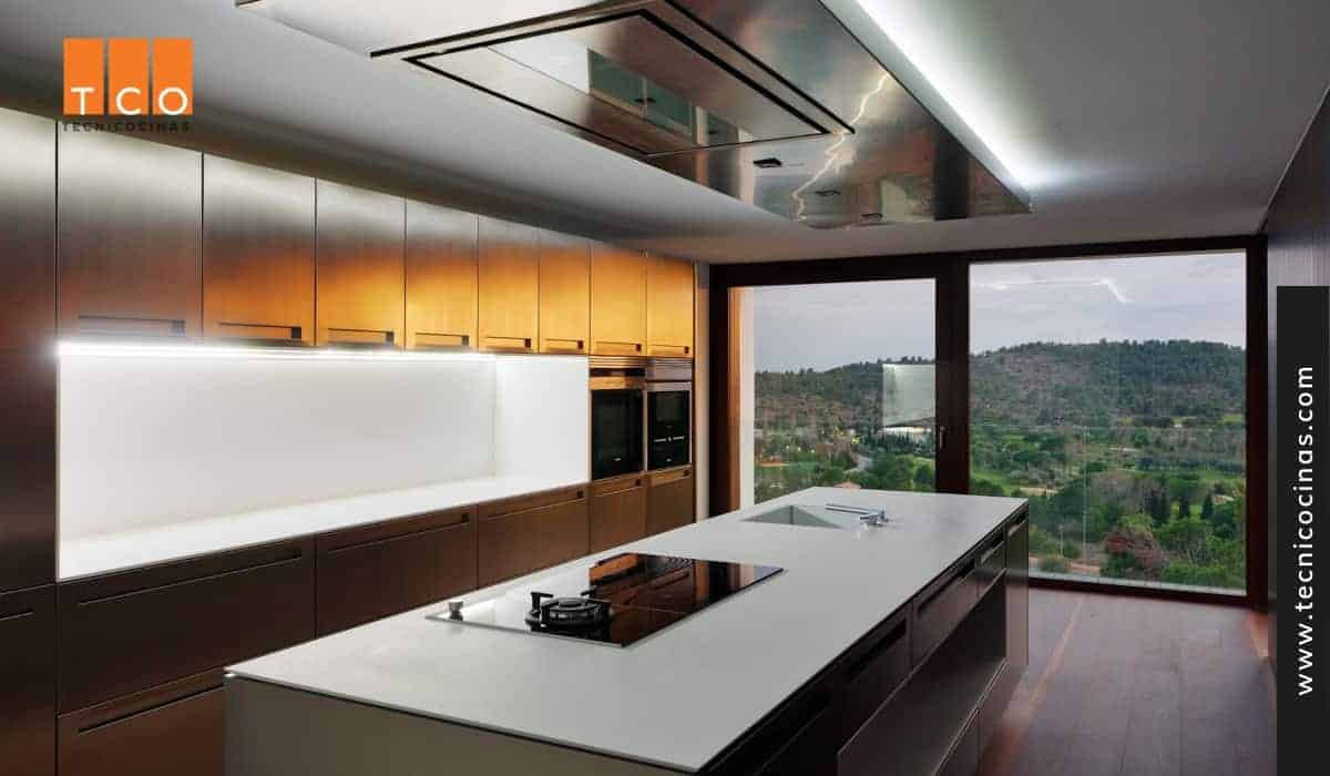 Imágenes de modelos de cocinas con isla central