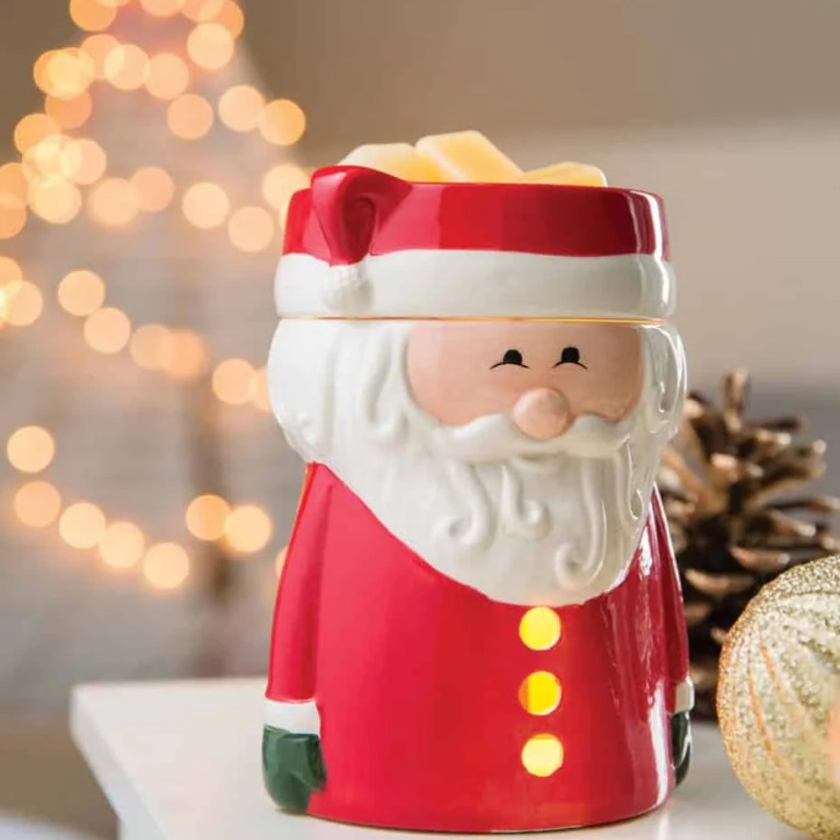 Christmas Gmones in Lights Classic T-Shirt 8 Kjahli