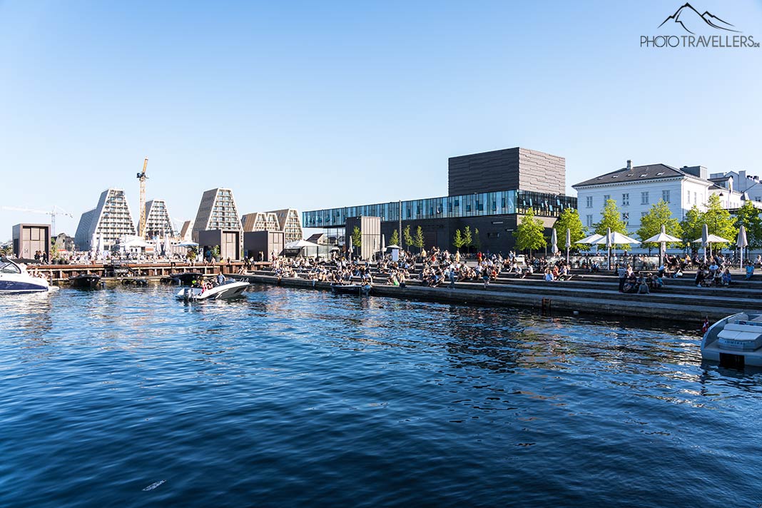 Die Treppe "The Kissing Stairs" im Hafen von Kopenhagen