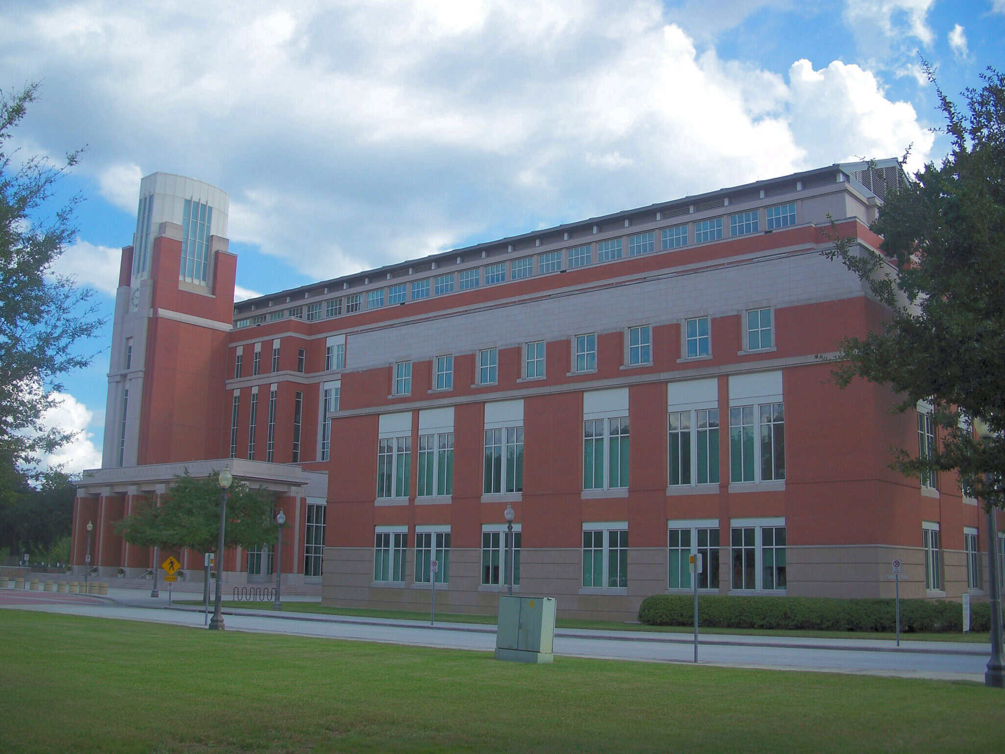 The Osceola County courthouse in Kissimmee, Florida, 2009. Osceola County deputies investigated the death of Todd Reade