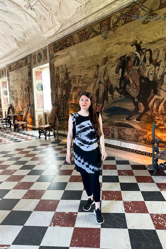 Reisebloggerin Biggi Bauer im Rittersaal im Schloss Rosenborg in Kopenhagen